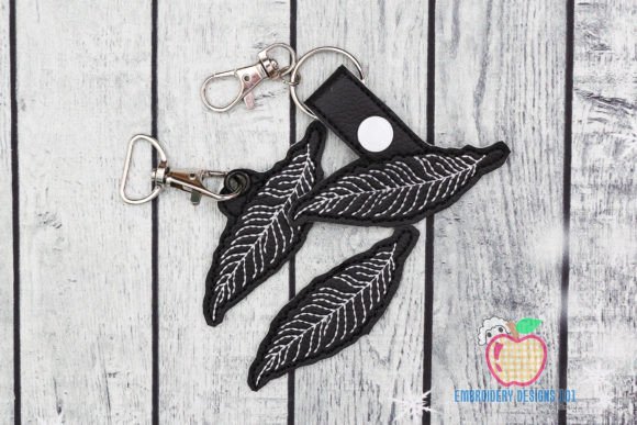 Review: Beautiful Feather ITH Snaptab Keyfob